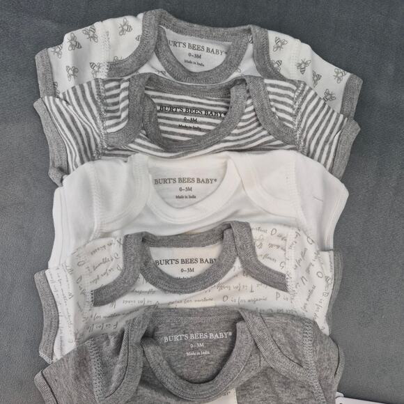 NEW Burt's Bees Bee Essentials Organic Short Sleeve Baby Bodysuits Onsies 5 Pack - Picture 3 of 6